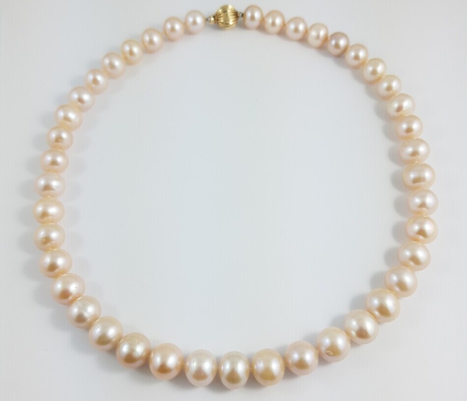 Pearls: An Elegant Birthstone of June, 