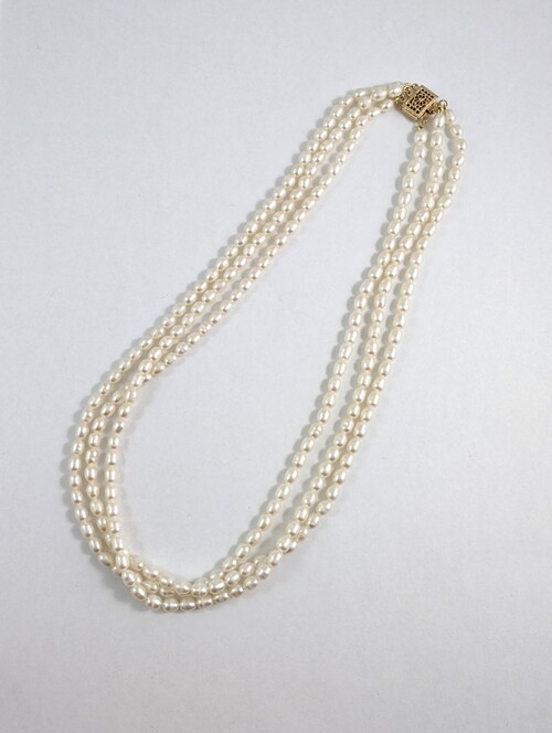 freshwater pearl triple strand necklace