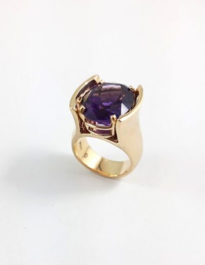 10KY Amethyst Ring