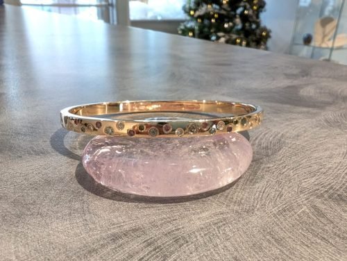 10KY Fancy-Coloured Diamond Bracelet With Hidden Hinge