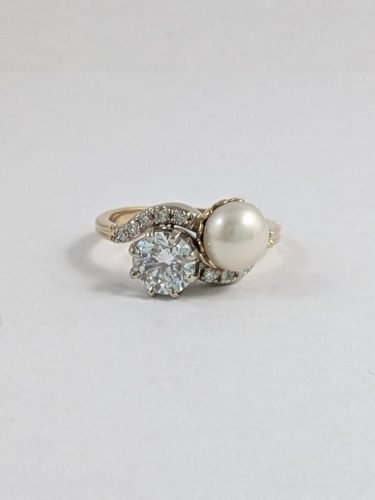 14K Toi-et-Moi-Ring With Pearl and Diamonds