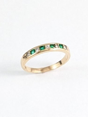 14KY Emerald and Diamond Band