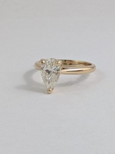 14KY Pear Diamond Solitaire Engagement Ring